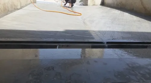 Béton imprimé et résine époxy