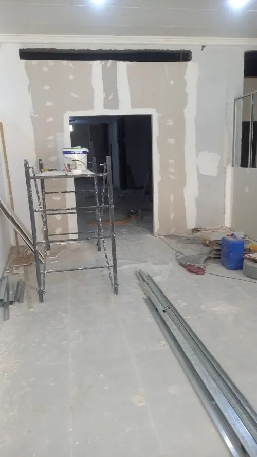Habillage placoplâtre Mur et plafond avec isolation thermique et phonique
