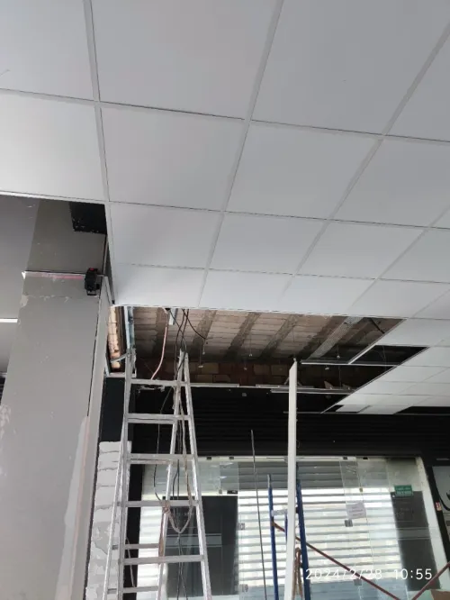 Fourniture et pose de plafond démontable déplacement sur les 58 wilaya 