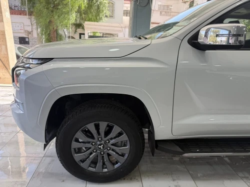 Mitsubishi L200 2025 Spotiro