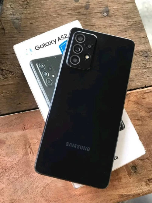 Samsung A52