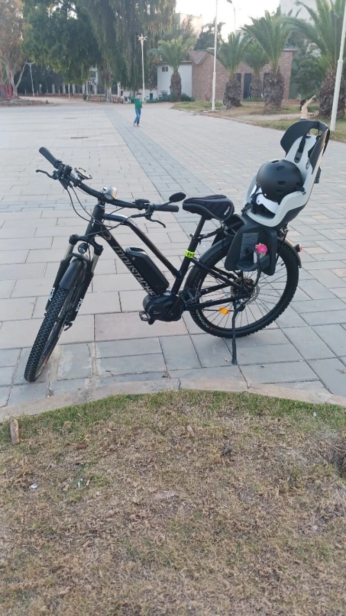 Vtc electrique moustache samedi 27 