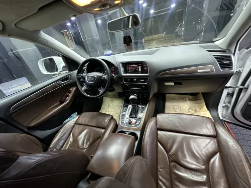 Audi Q5 2013 Off Road