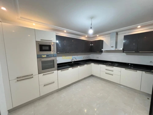 Vente Appartement F4 Alger Cheraga