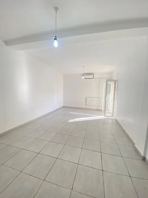 Location Appartement F4 Alger Souidania