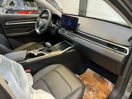 Geely Emgrand 2025 Fulle option