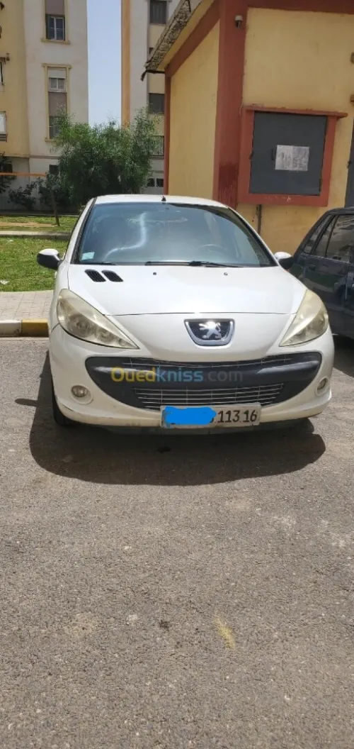 Peugeot 206 Plus 2013 generation