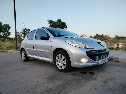 Peugeot 206 Plus 2011 Accepte échange