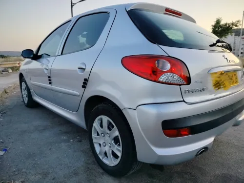 Peugeot 206 Plus 2011 Accepte échange