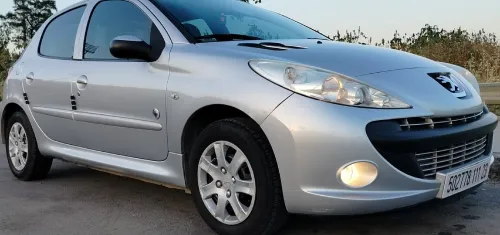 Peugeot 206 Plus 2011 Accepte échange