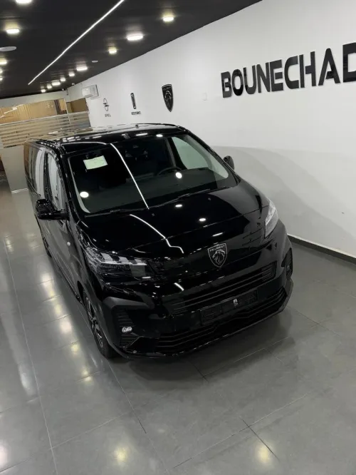 Peugeot Traveller 2025 Business