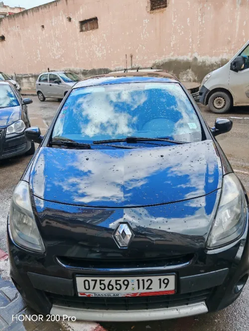 Renault Clio 3 2012 Night and Day