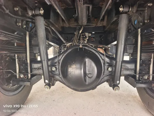 TOYOTA HiNO à benne 611 2013