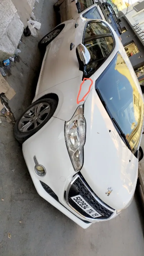 Peugeot 208 2014 Silver Line