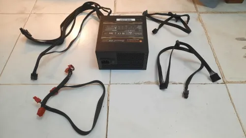 Alimentation Thermaltake 730 W, Noir
