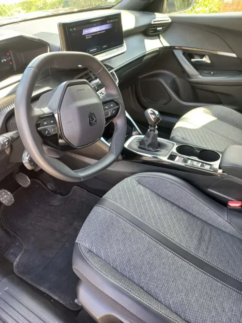 Peugeot 2008 2024 Allure Pack