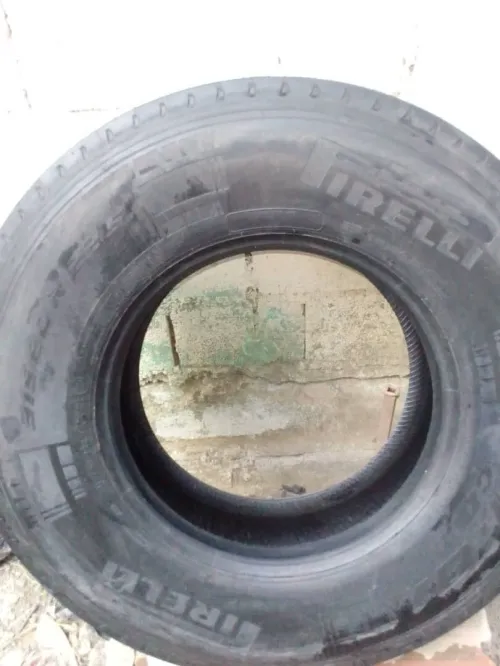 Vendre  Pneu de camions 
