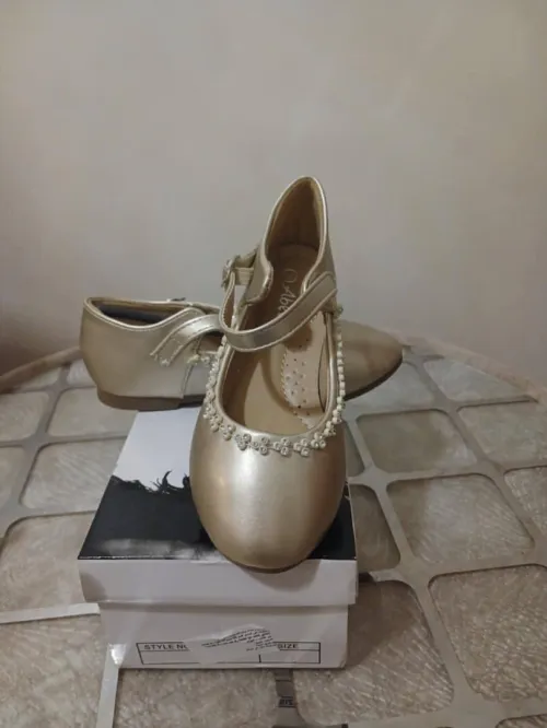 Ballerines et baskets fillette 