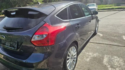 Ford Focus 5 portes 2012 Titanium