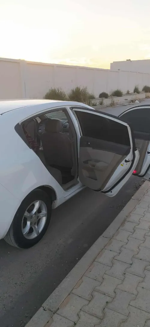 Geely Emegrand 2013 