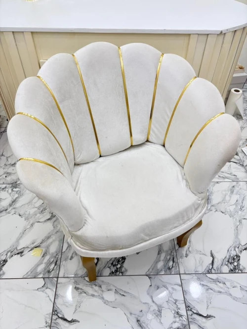Fauteuil bois rouge