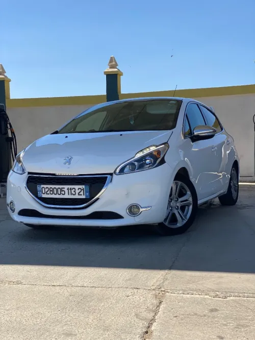 Peugeot 208 2013 Allure
