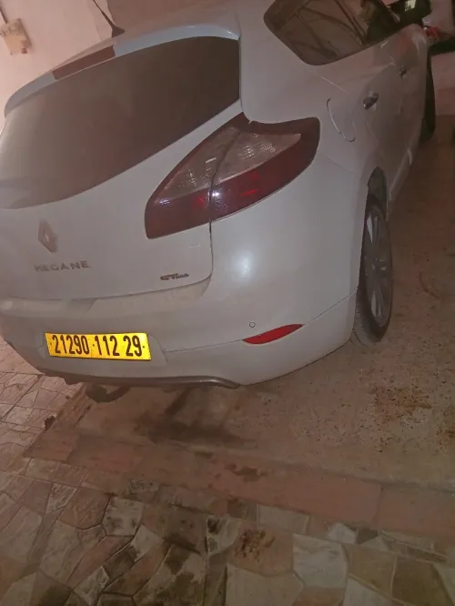 MG 3 2012 
