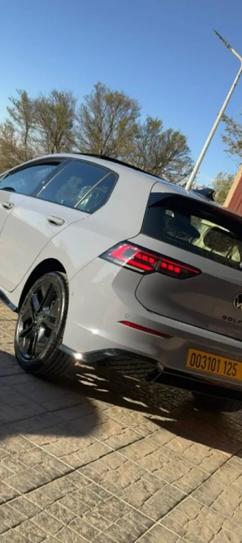 Volkswagen Golf 8 2025 R Black Edition 