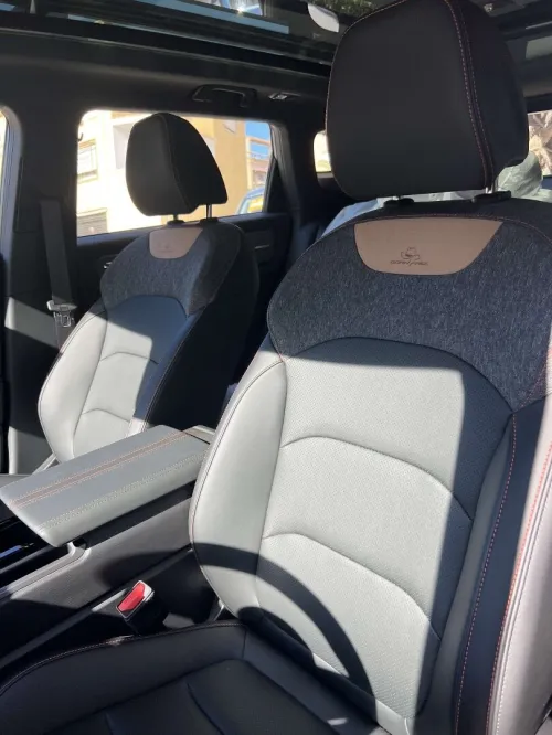 Geely Coboy 2025 