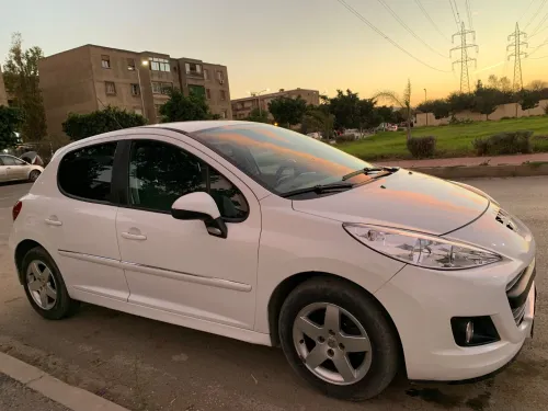 Peugeot 207 2011 