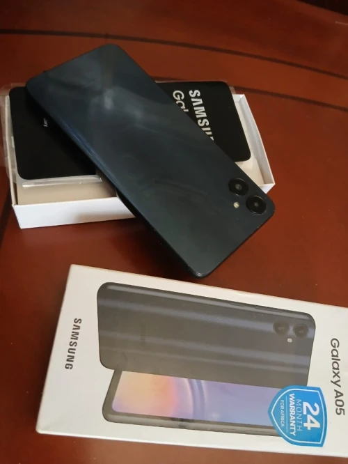 samsung A05 - 64GB