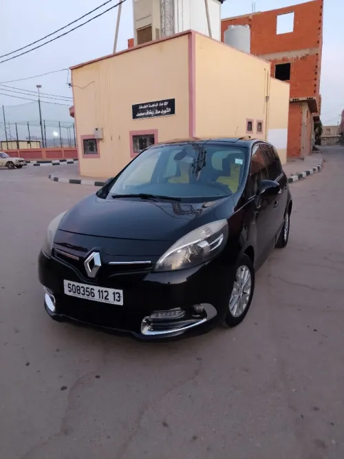 Renault Scenic 2012 Boss