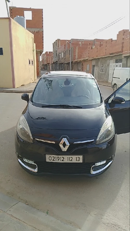 Renault Scenic 2012 Boss