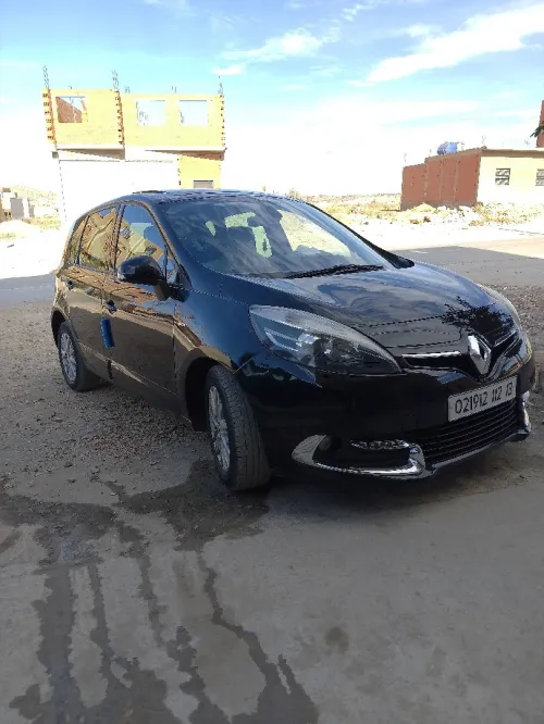 Renault Scenic 2012 Boss
