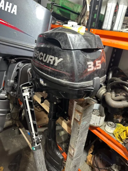 Jeanneau merry fisher 595 avec moteur SUZUKI 90ch 2012 et romorque