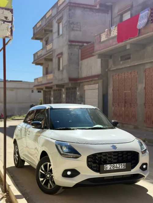 Suzuki Swift 2025 Monte-Carlo