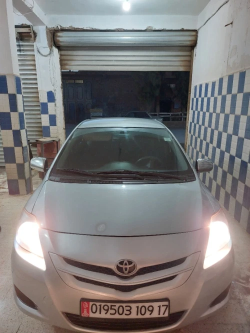 Toyota Yaris Sedan 2009 Yaris Sedan