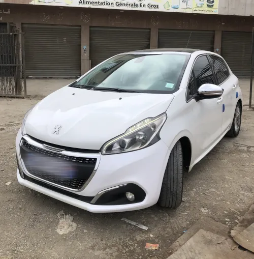 Peugeot 208 2018 GT Line