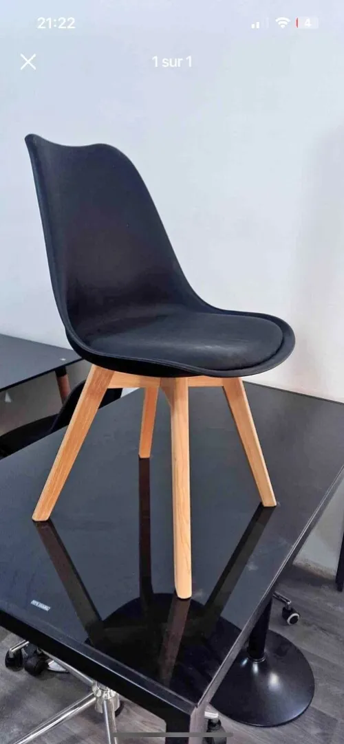 CHAISES SCANDINAVES TULIPE