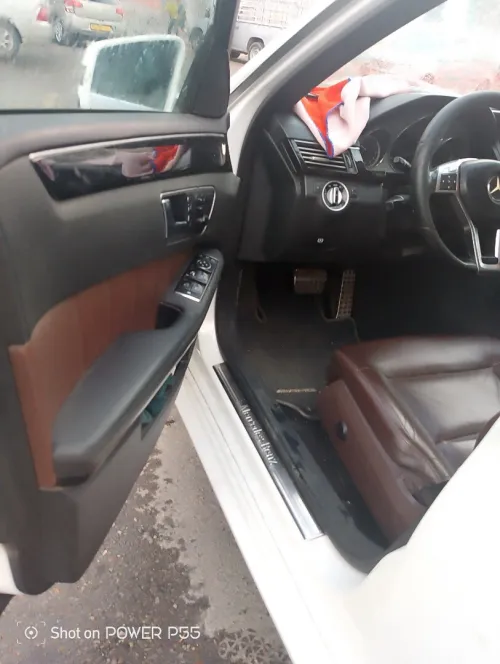Mercedes Classe E 2013 AVANTGARDE Pack AMG
