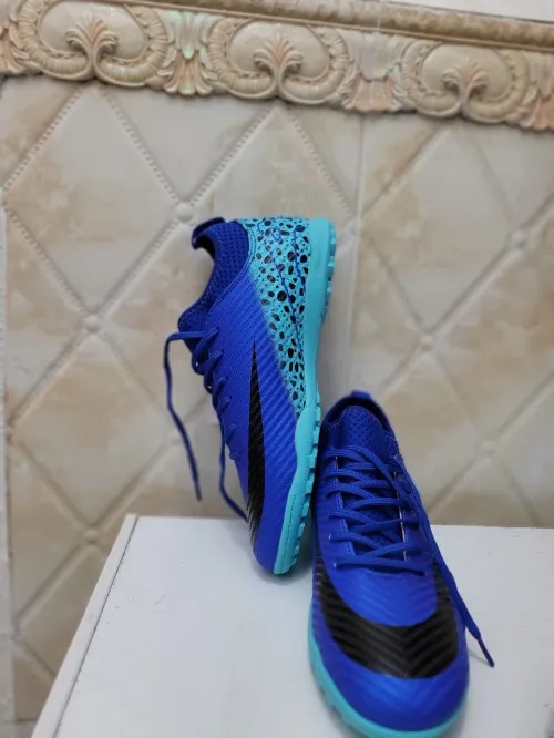 SOULIER TOUTERAIN NIKE p41 jdid