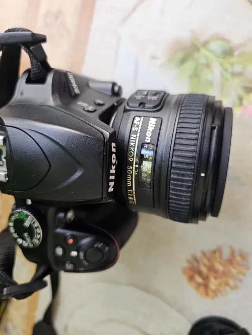 appareille photo Nikon D3400 Objectif Nikon 50mm 1.8G