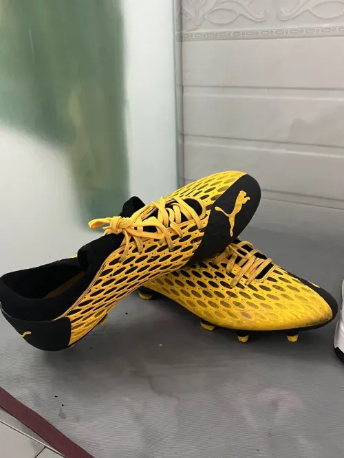 Soulier puma future semi pro p47 uk 9.5/10