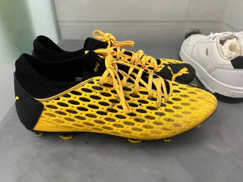 Soulier puma future semi pro p47 uk 9.5/10