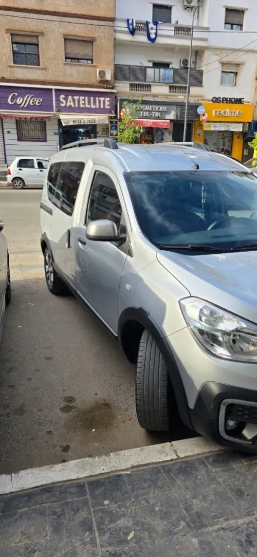 Renault Kangoo 2024 