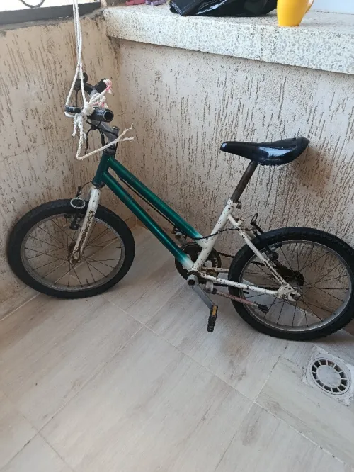 Vélo 18 pouces