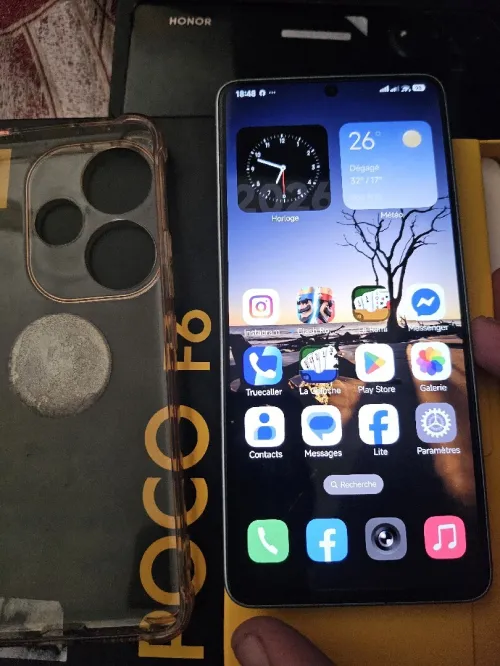 Xiaomi Poco F6