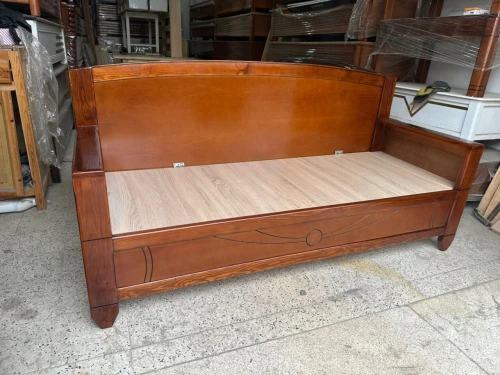 Canapé coudoire coffret bois rouge 1 ère choix