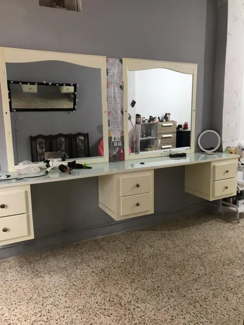 MEUBLE POUR SALON