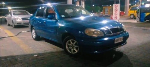Daewoo Lanos 2000 La toute option